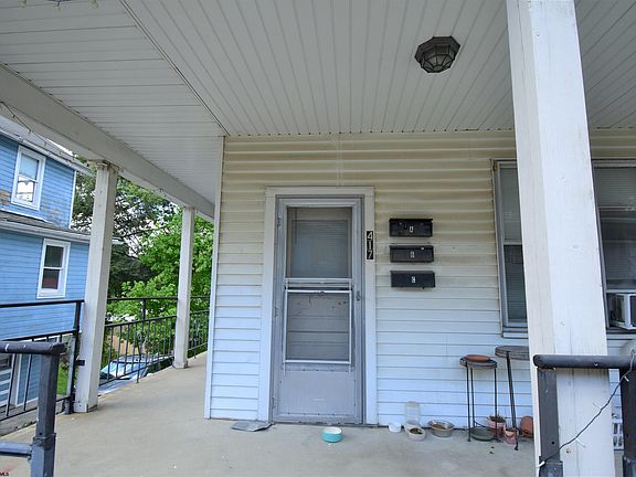 2nd image of 417 Pennsylvania Ave Unit A