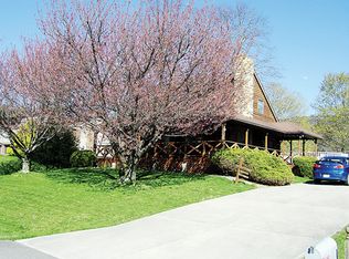 326 Cooper Ln, Mc Connellsburg, PA 17233