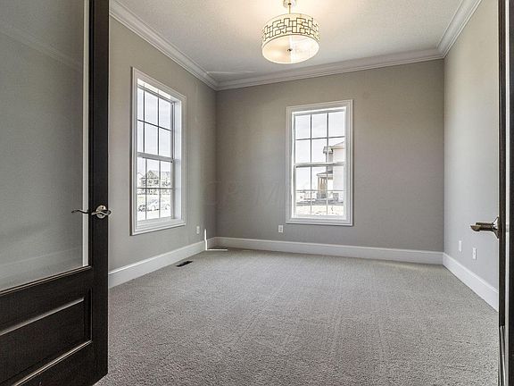 4th image of 7443 Cotton Wood Dr
