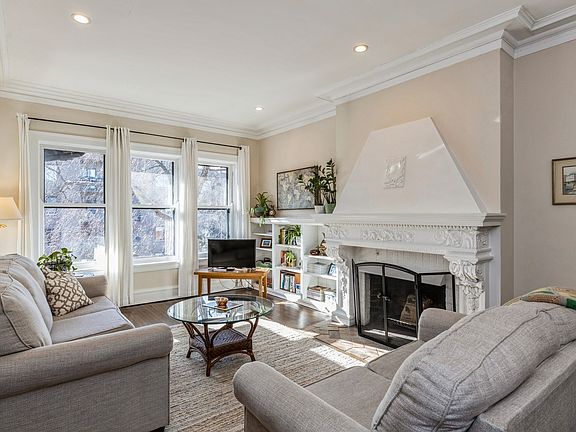 3rd image of 227 Main St #3