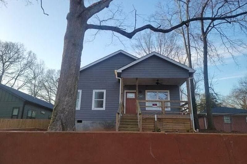 1st image of 1864 Phillips Ave