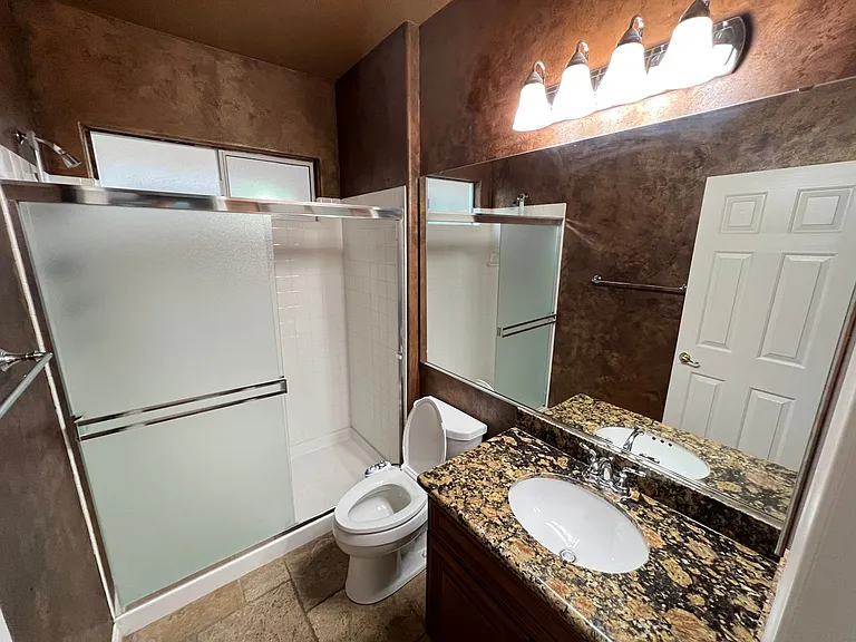11077 Turlington Ln — Photo 46