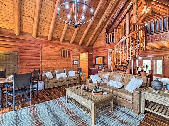 3rd image of 1627 Mundell Rd