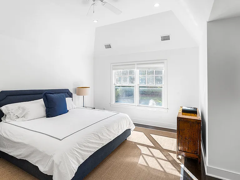 14 W Hills Ct — Photo 13