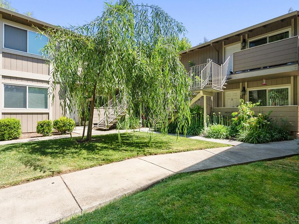 1st image of 4970 Cherry Ave Unit 204
