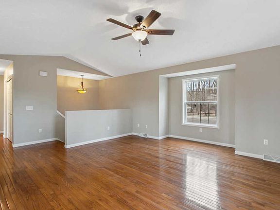 3rd image of 2643 132nd Ave