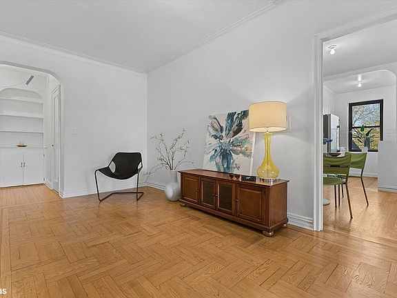 3rd image of 4445 Post Rd APT 7D