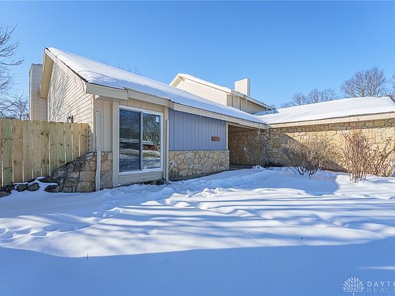 3rd image of 4825 Olive Rd