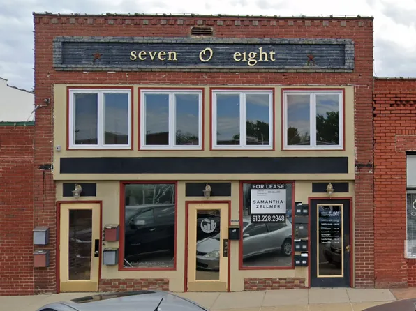 708 Main Street (Residential), Grandview, MO 64030, 708 Main St APT 201, Grandview, MO 64030