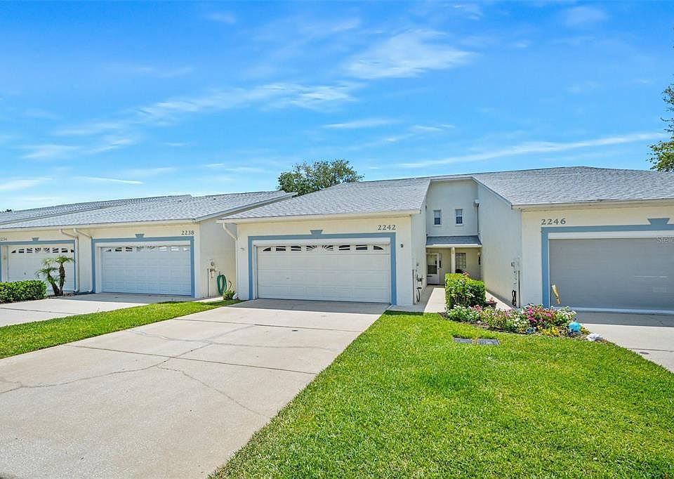 1st image of 2242 CANDLEWOOD LANE E