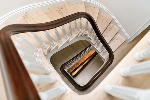 Sold by Compass | media 6