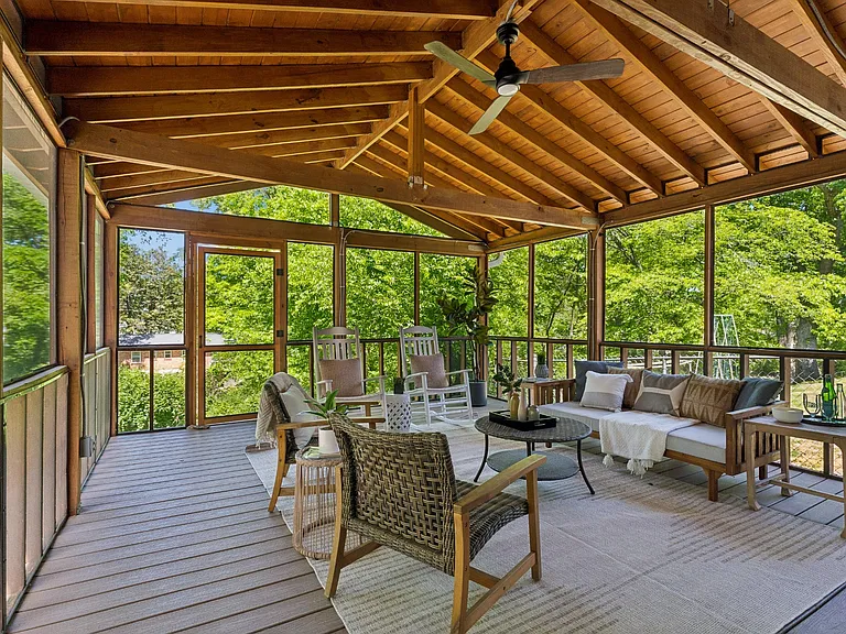 340 Binkley Dr — Photo 22