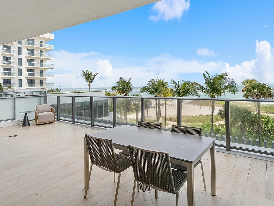 1116 N Ocean Blvd #304