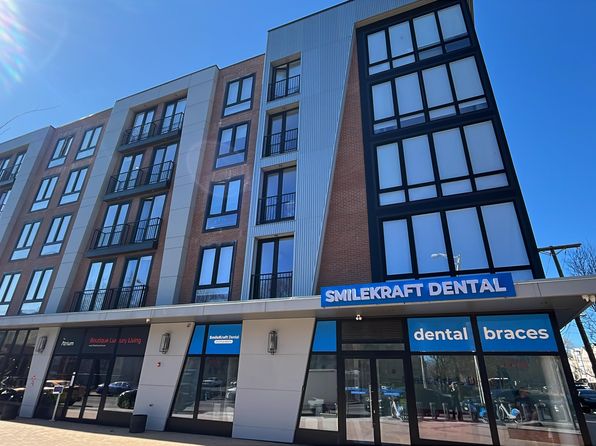 543 Martin Luther King Dr #409