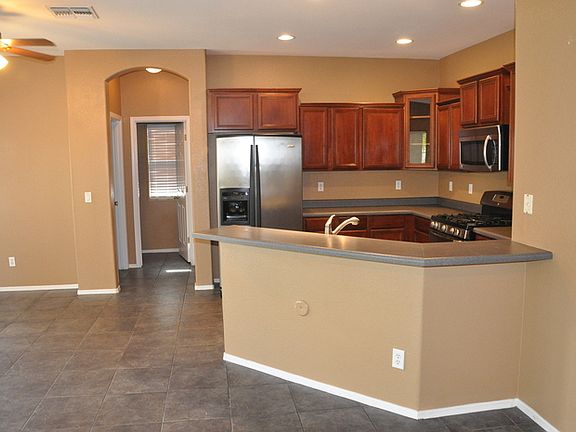 3rd image of 13937 N 146th Ln