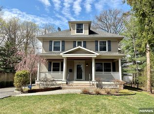 38 Walthery Ave, Ridgewood, NJ