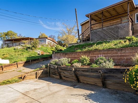 3rd image of 7186 Plumas St