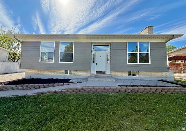 1st image of 1310 Marilyn Dr