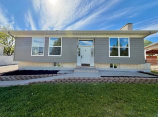1310 Marilyn Dr, Syracuse, UT 84075