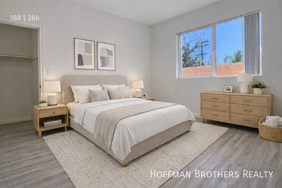 3 bed, $2,830 — Photo 4