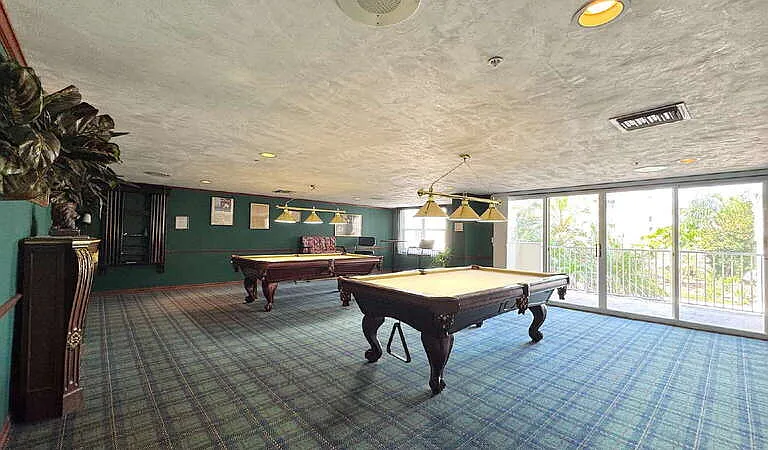 1 John Anderson Dr #405 — Photo 38