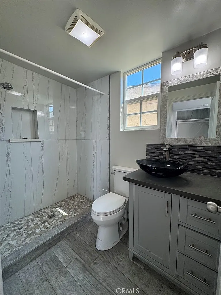 Studio, 400 sqft, $1,450 — Photo 3