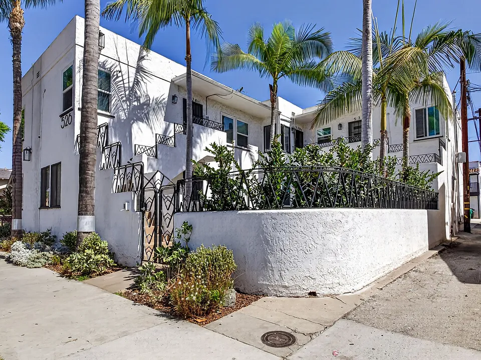 526 Lime Avenue