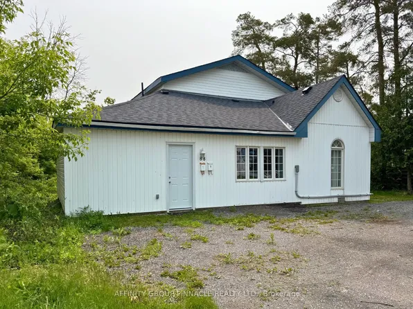 88 Albert St S #1, Kawartha Lakes, ON K9V 3H6