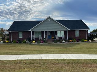 101 Blackberry Dr, Campbellsville, KY 42718