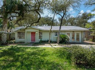 108 Timber Lane Loop, Rockport, TX 78382