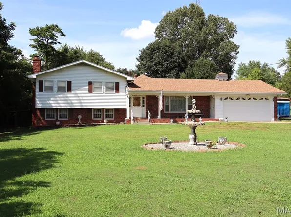15597 County Road 624, Dexter, MO 63841