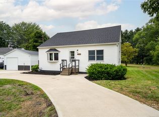 48304 State Route 113, Amherst, OH 44001