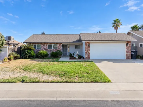 3721 W Country Avenue, Visalia, CA 93277