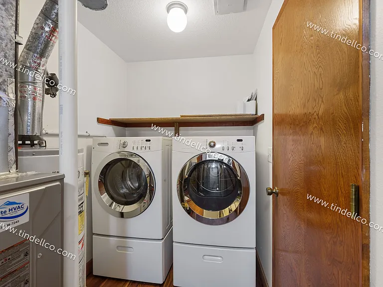 5281 NE 57th Ave — Photo 17