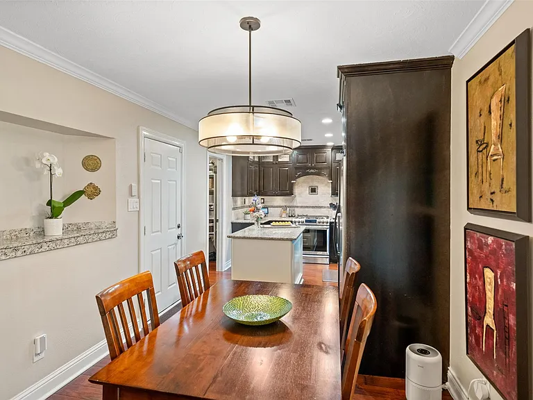 2523 Droxford Dr — Photo 12