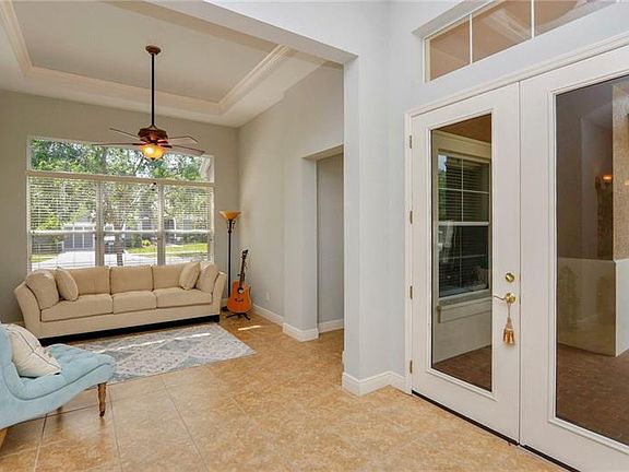 4th image of 14832 Tudor Chase Dr