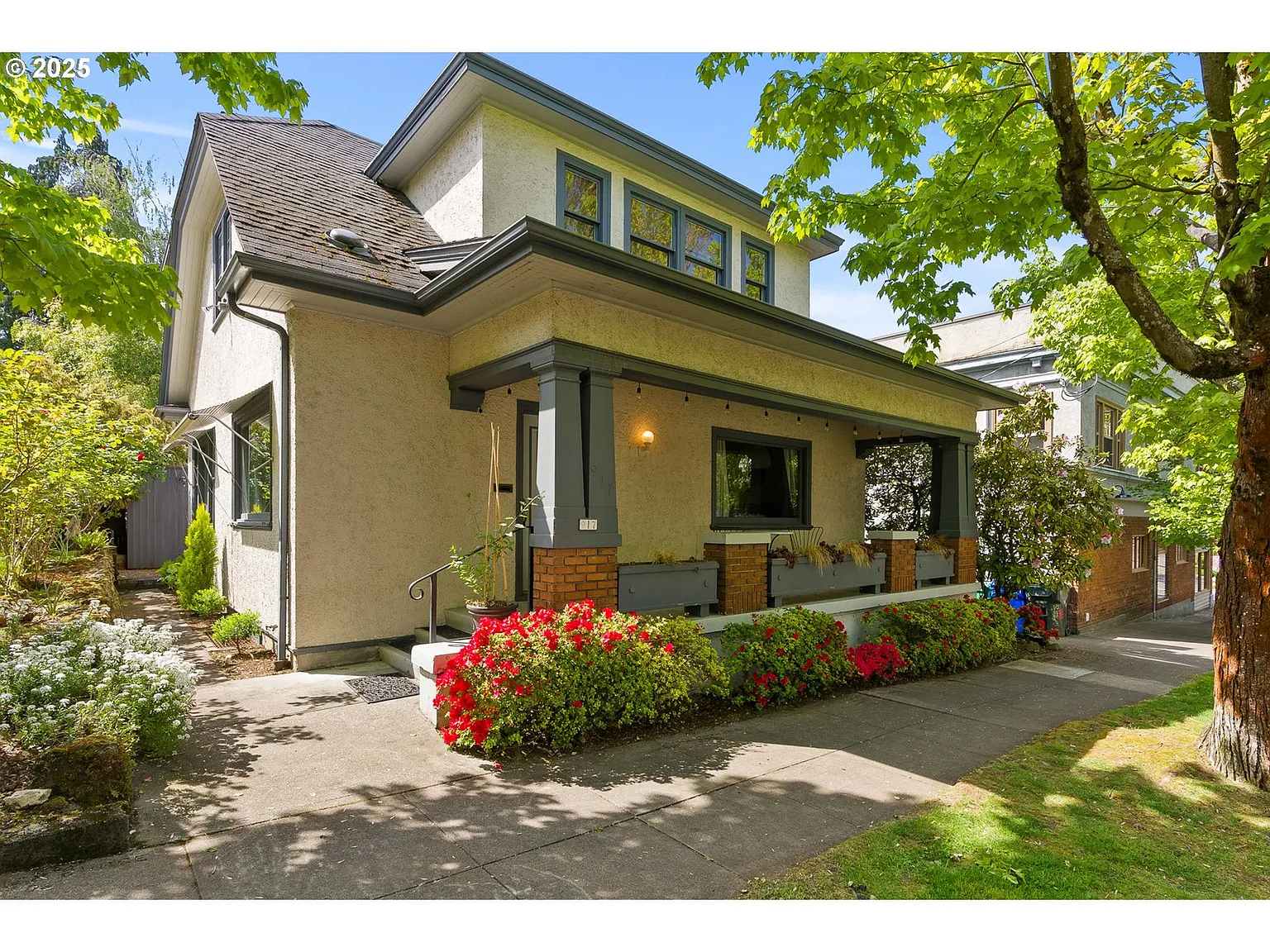 917 SE 25th Ave photo 1