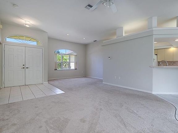 3rd image of 254 Lorraine Ave