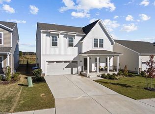 187 Peck Ln, Suffolk, VA 23434