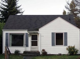 1433 E 3rd St, Port Angeles, WA