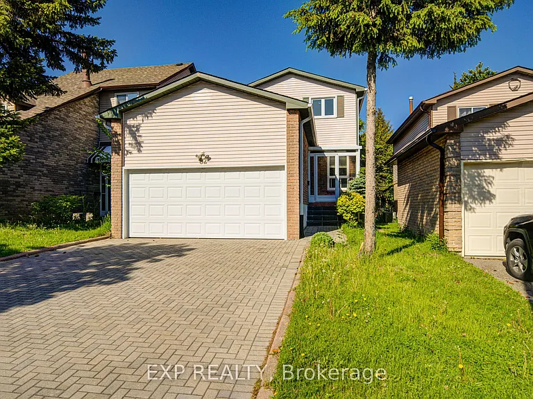 82 Muirlands Dr — Photo 1