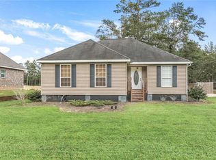 21045 Walker St, Covington, LA 70435