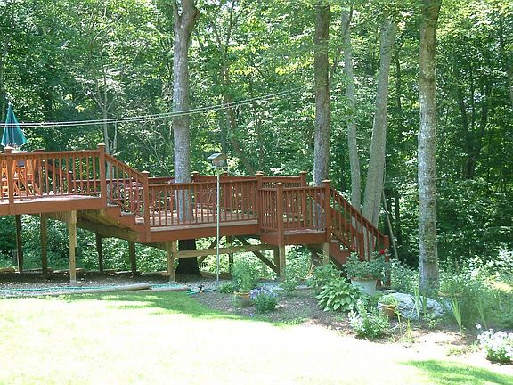 multi level deck in back