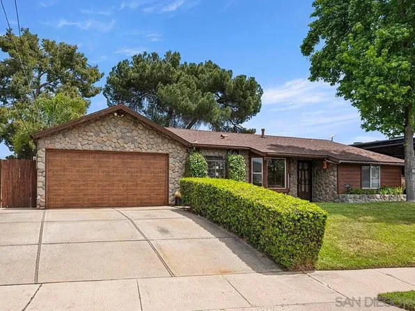 9427 W Heaney Cir, Santee, CA 92071