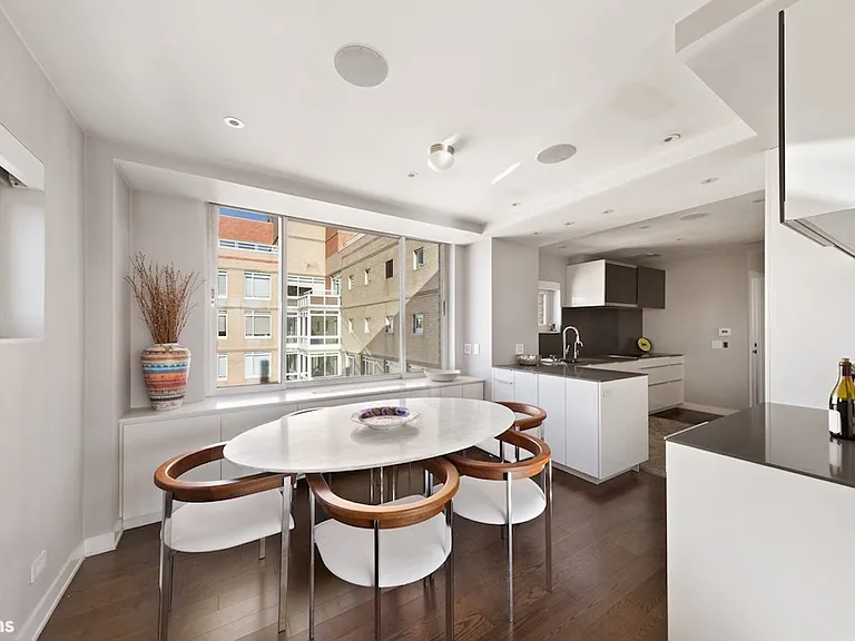 2373 Broadway #Penthouse 6 — Photo 4