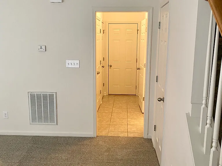 Waveland Townhomes — Photo 13