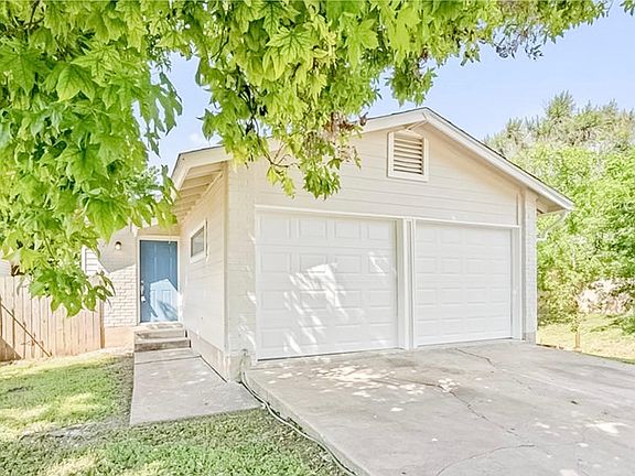 2nd image of 5722 Palo Blanco Ln