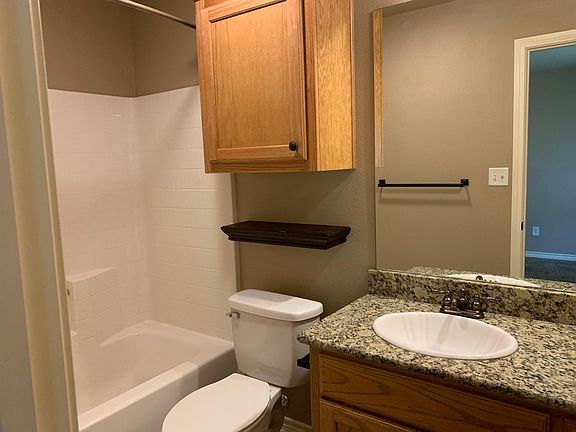 5th image of 1425 H G Mosley Pkwy Unit 100