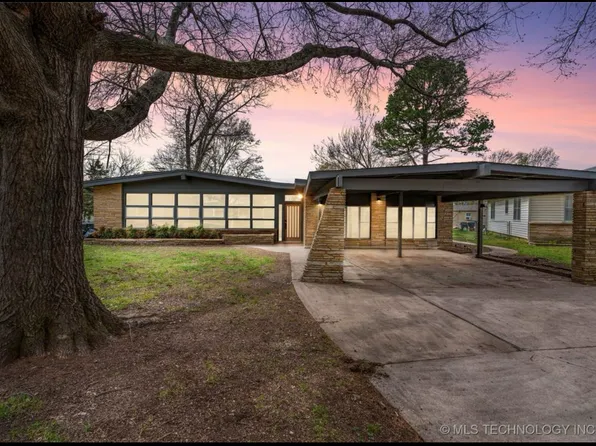 1317 McFarland Pl, Claremore, OK 74017