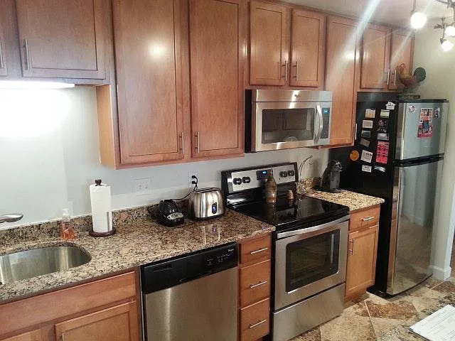 5567 Pershing Ave #1 — Photo 3